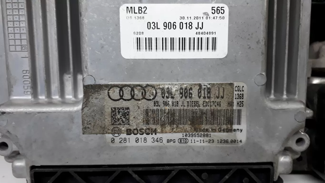 AUDI A4 2.0 MOTOR BEYNİ 03L906018JJ 0281018346 EDC17C46