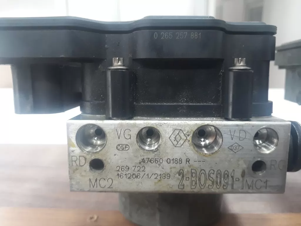 dacia duster abs beyni 0265956527 2265106516 0265 257 881