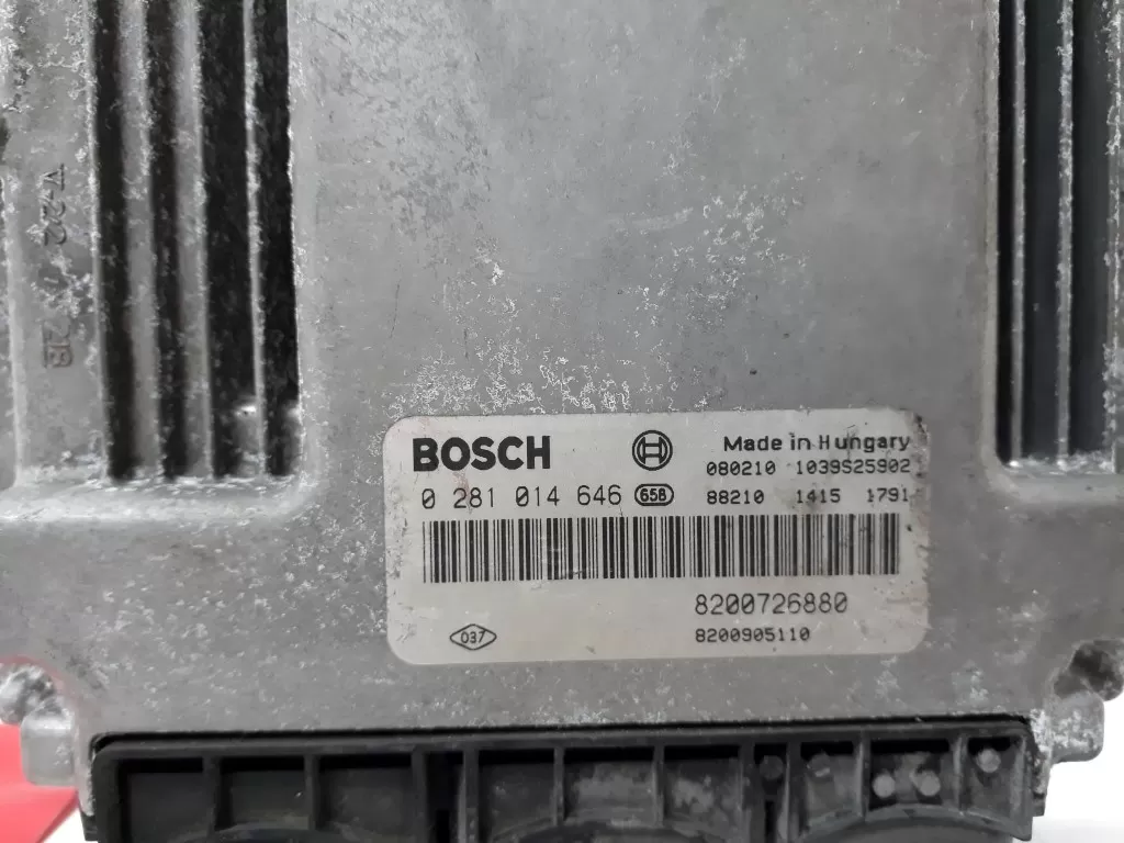 RENAULT Laguna 07-12 2.0dci ECU Bosch 0281014646