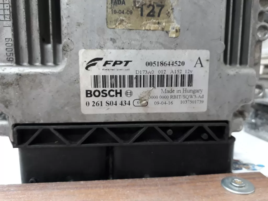 lancia ecü 0261s04434 00518644520