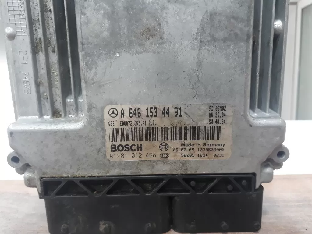 MERCEDES SPRİNTER A 646 150 18 77 - A6461506478 0281012428 BEYİNCİM.COM