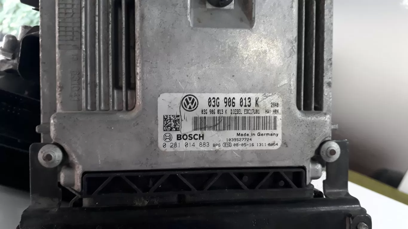 Bosch EDC17_U01 03G906013K 0281014883