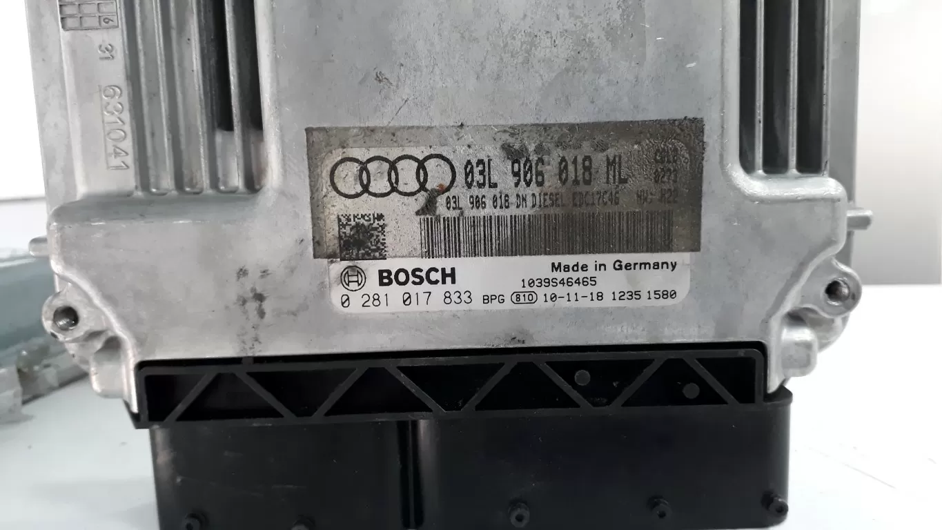 AUDI Q5 2.0 TDI BOSCH 0 281 017 833, 0281017833, 03L 906 018 ML, 03L906018ML, EDC17C46
