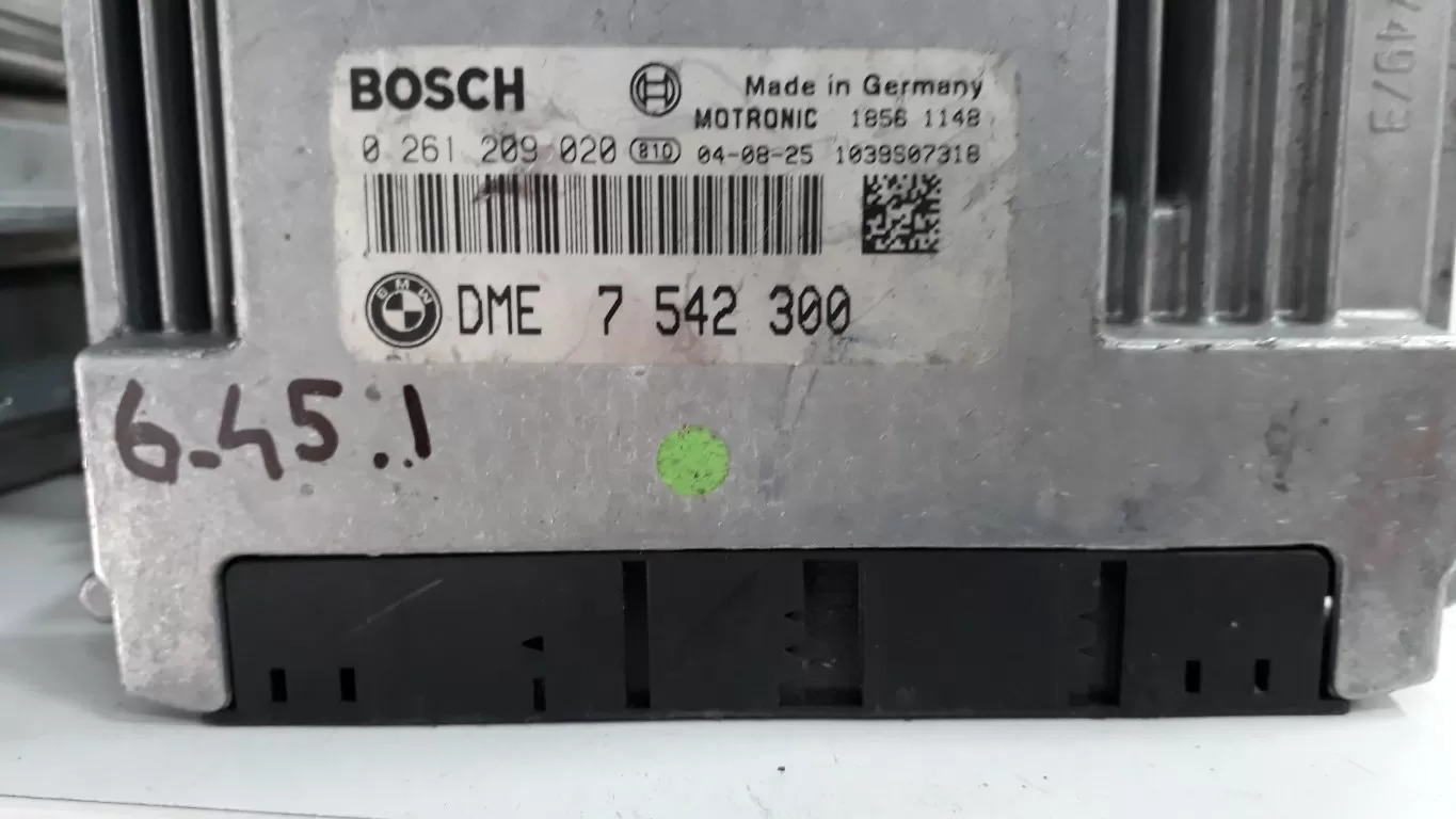 BMW E65 ECU ECM Motor Kontrol Modülü DME7542300 0261209020