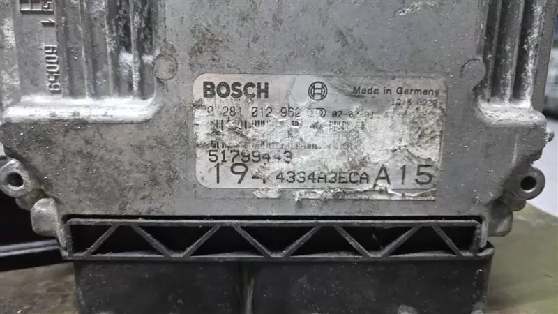 FİAT STİLO 1.9 JTD MOTOR BEYNİ 51806274 - 0281012962