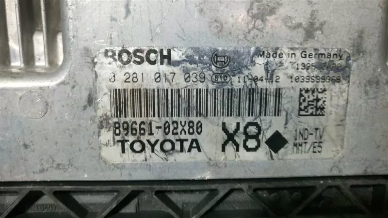 toyota auris 1.4 dizel motor beyni 0281017039 89661-02x80 x8