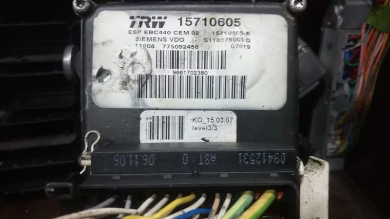 PEUGEOT 407 ABS BEYNİ TRW 15710605 ESP EBC440 CEM 02