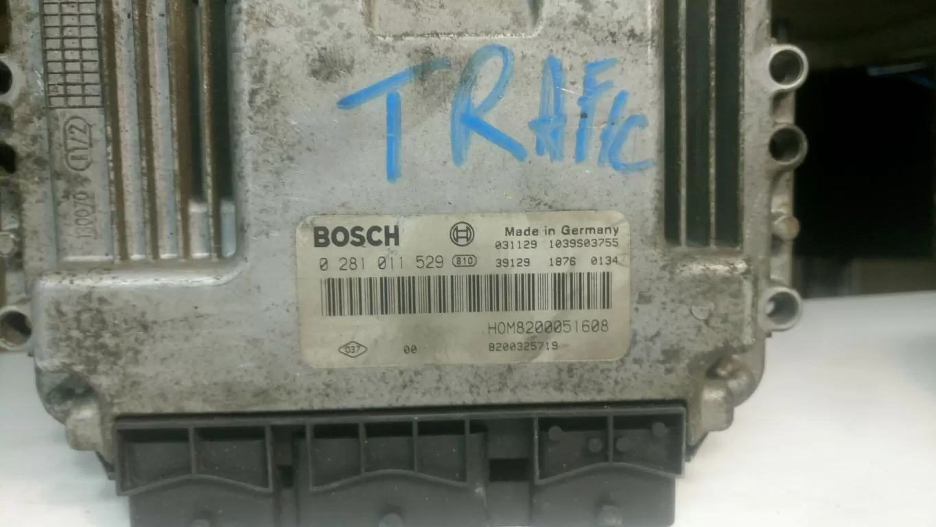 Trafic 1.9 DCI Motor Beyni 1.9 Motor Beyni 8200389519 0281011529