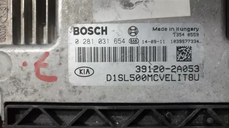2014 KIA SPORTAGE ECU 39120-2A053 BOSCH 0281031654