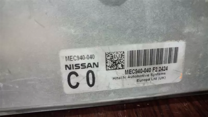 Nissan Juke F15 Engine ECU Control Unit MEC940 040