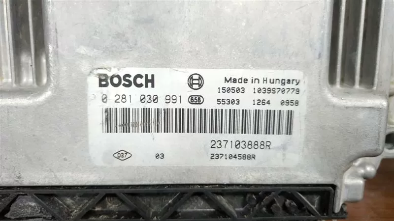 Renault Traffic-Motor ECU - 0281030991 237103888R