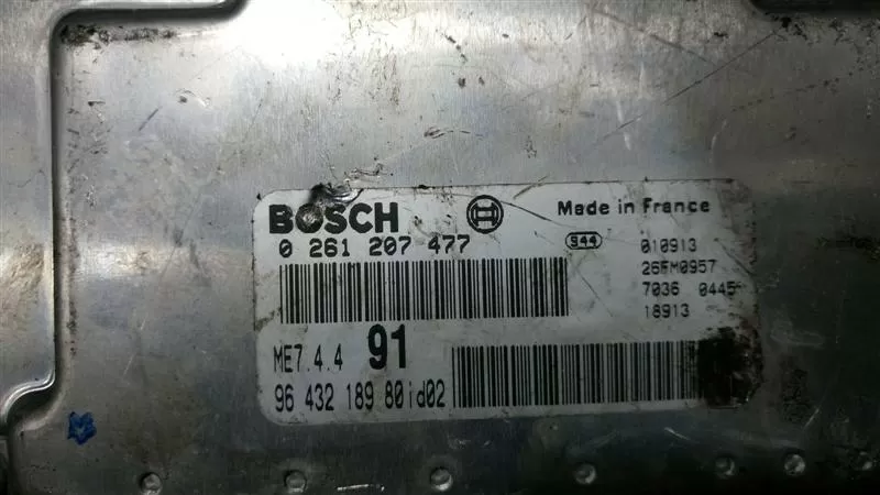 PEUGEOT 206 CC MOTOR BEYNİ 0261207477