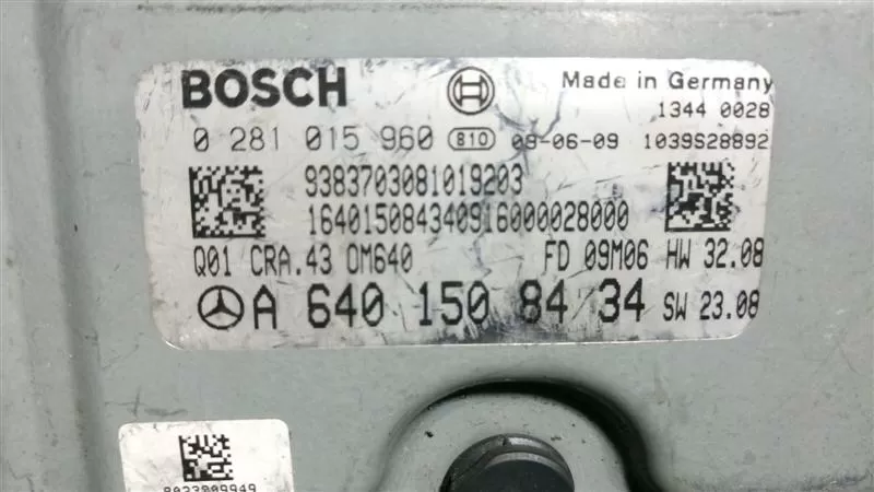 0281015960 A6401508434 MERCEDES-BENZ