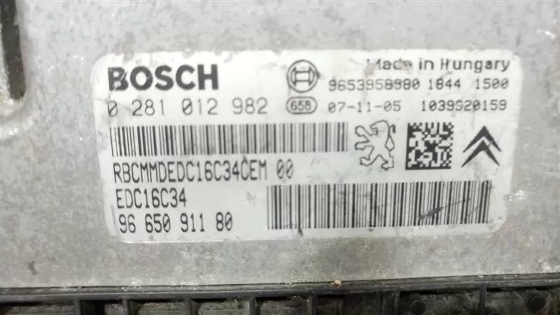 PEUGEOT 9663786880 Bosch 028101298 EDC16C34