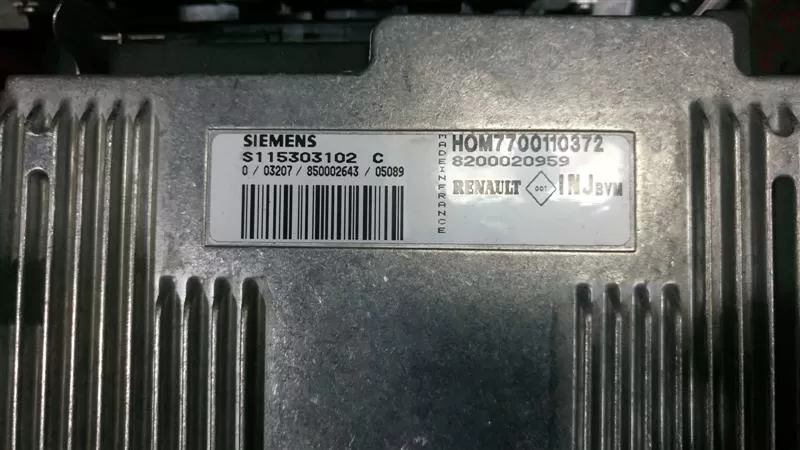 RENAULT HOM7700110372 7700110935 Siemens S115301102C