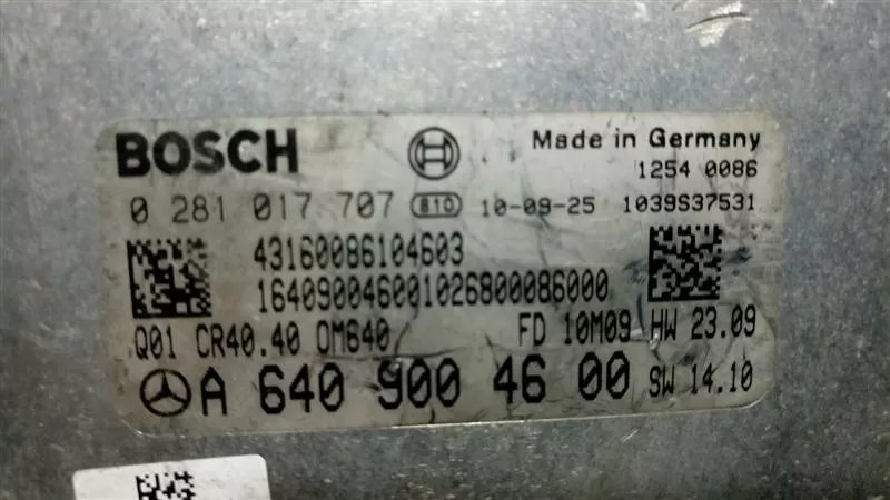 ECU MERCEDES CLASE A 0281017707 0 281 017 707 A 640 900 46 00