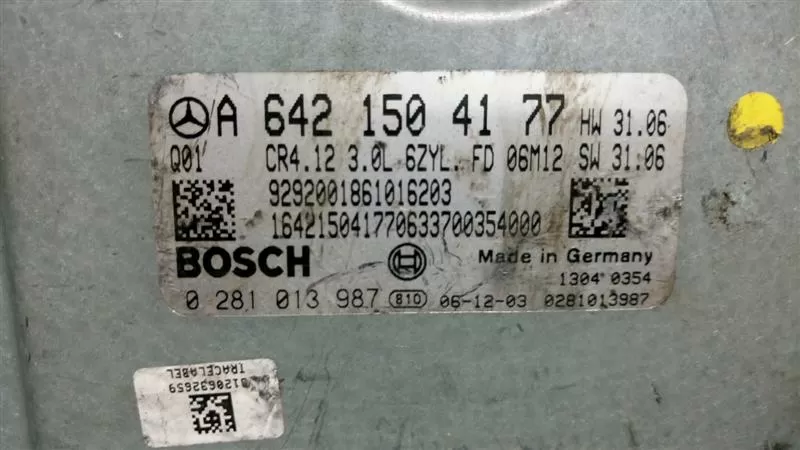 MOTOR ECU 0281013987 0 281 013 987 A6421504177