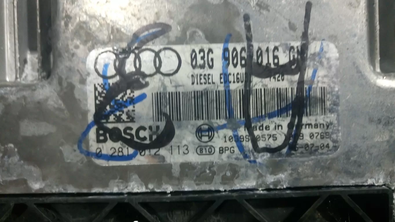 AUDİ A4 MOTOR BEYNİ 03G906016GN - 0281012113