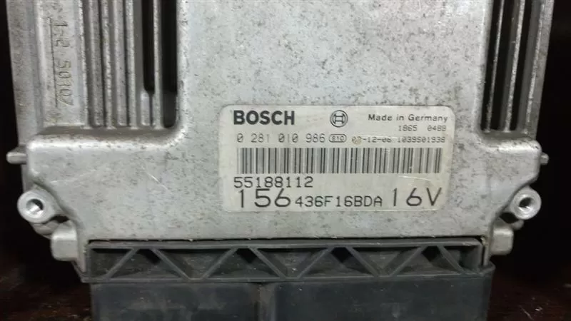 BMW E39 530 MOTOR BEYNİ ECU BOSCH 0281001830 2354096