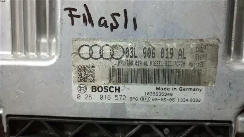 AUDİ Q5 03L906019AL 0281016572 EDC17 CP20