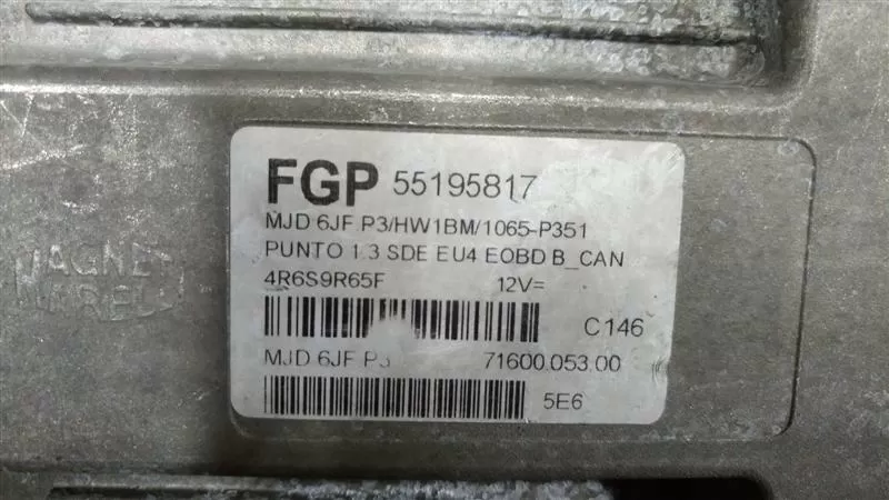 FİAT PUNTO 1.3 MOTOR BEYİNİ 55195817