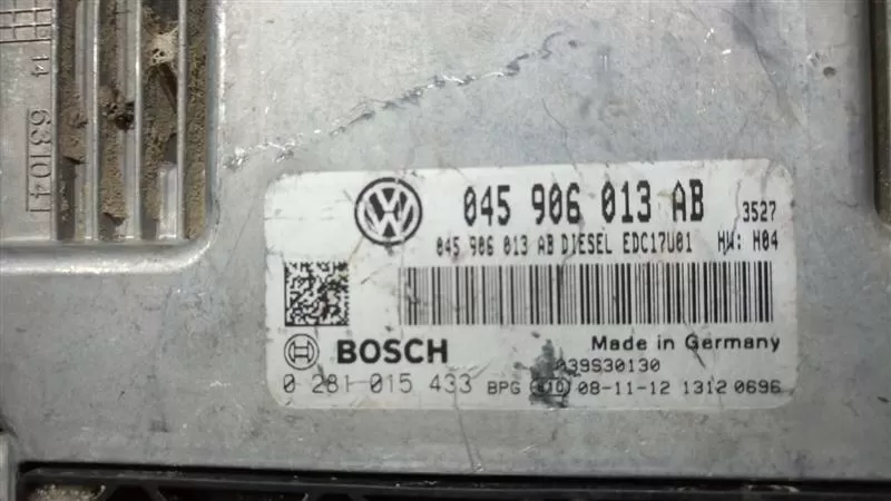 BOSCH 0281015433 045906013AB SEAT IBIZA 1.4 TDI EDC17U01