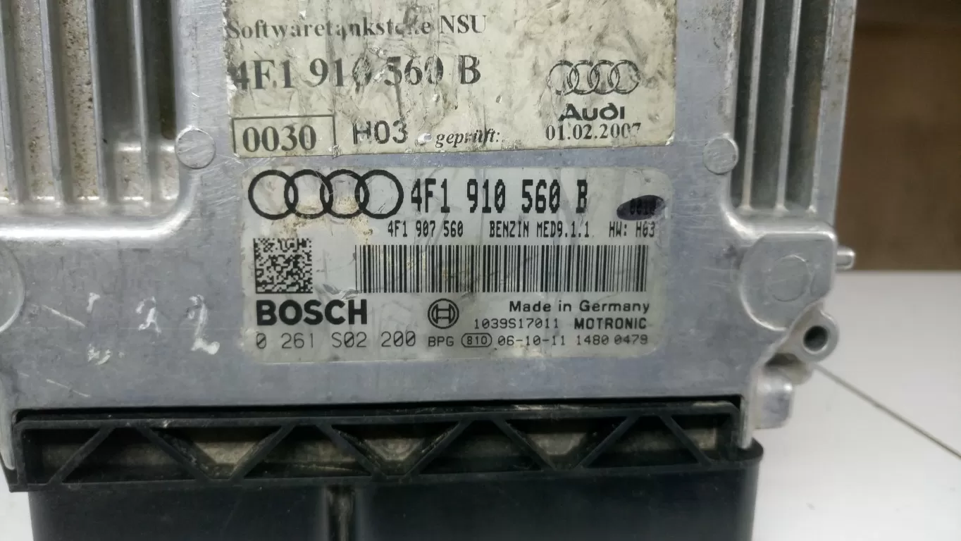 Audi A6 4.2, 0261S02200, 0 261 S02 200, 4F1910560B , 4F1 910 560 B , MED9.1.1