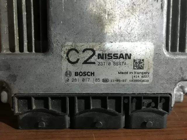 Nissan QASHQAI 2 20DCI ECU 0281017185 23710BB47A