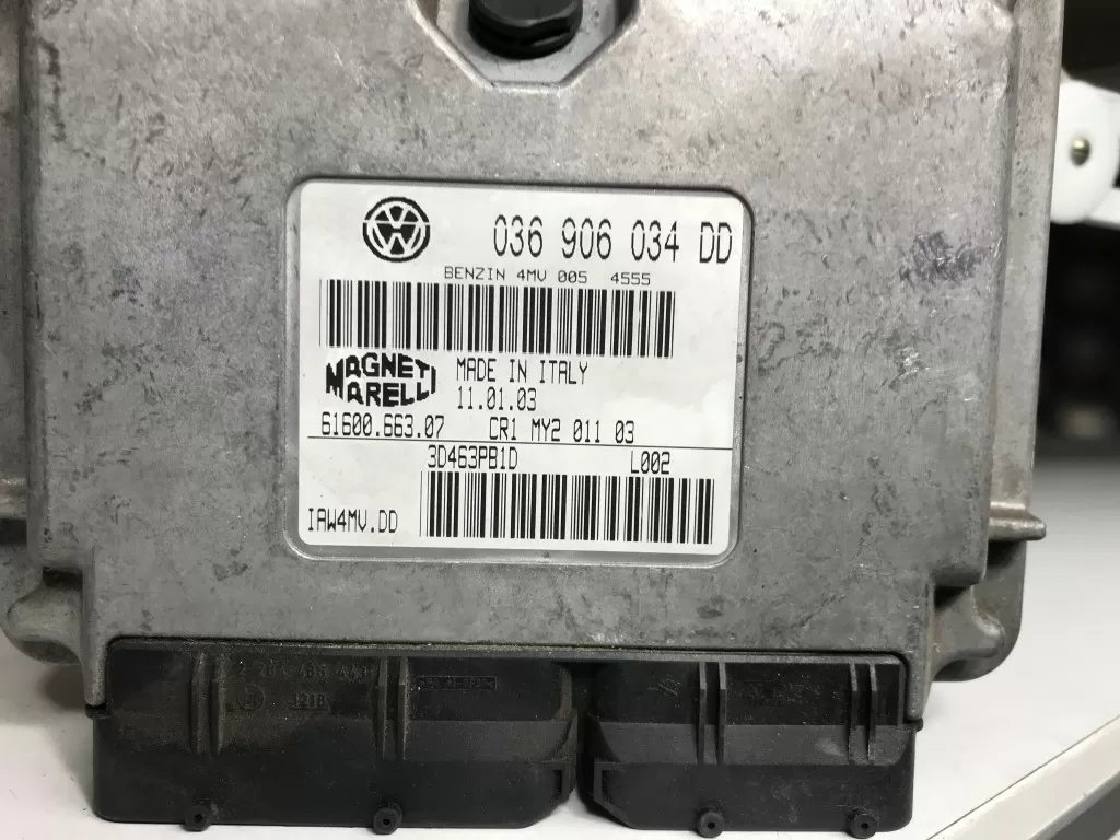 POLO 1.4 MOTOR BEYNİ vw polo 14.16v motor beyin 036906034DD