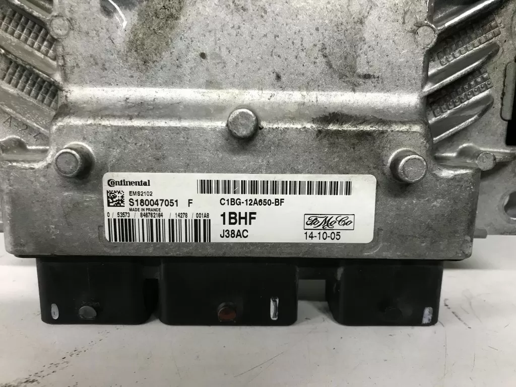 C1BG 12A650 BF FORD FİESTA BENZİNLİ MOTOR BEYNİ EMS2102