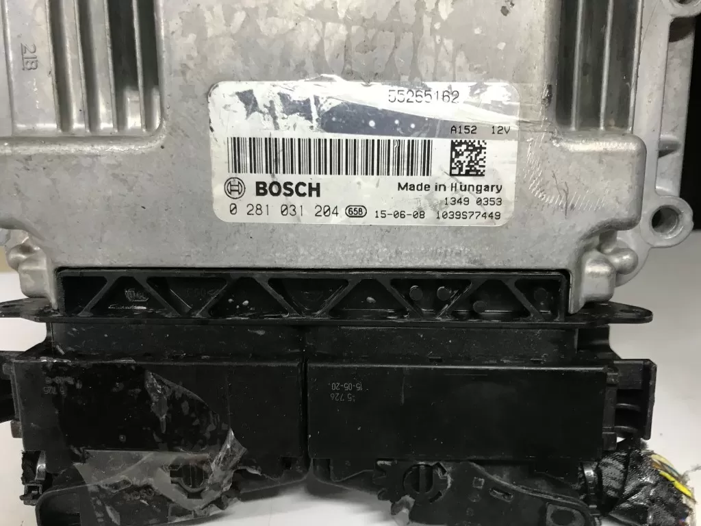 BEYİNCİM.COM FİAT 500 X 1.6 MULTİJET MOTOR BEYNİ 55265162 - 0281031204
