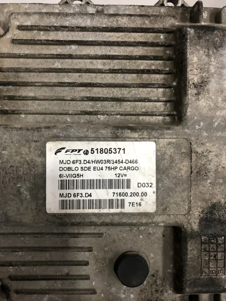 FIAT DOBLO 1.3 51805371 MJD 6F3 motor beyni
